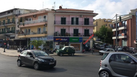 Here you find our ticket office in Corfu (New Port) - opposite Café Sette Venti!